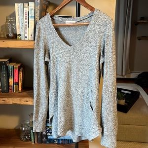 Peyton Jensen Gray sweater size XS